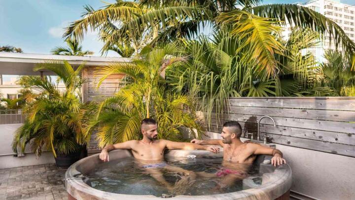 These are the best gay resorts in Fort Lauderdale for your next holiday!