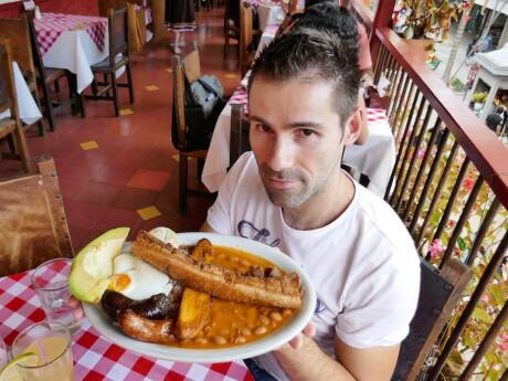 In Cartafgena you can learn to cook traditional Colombian food in a local chef's house, yummy!