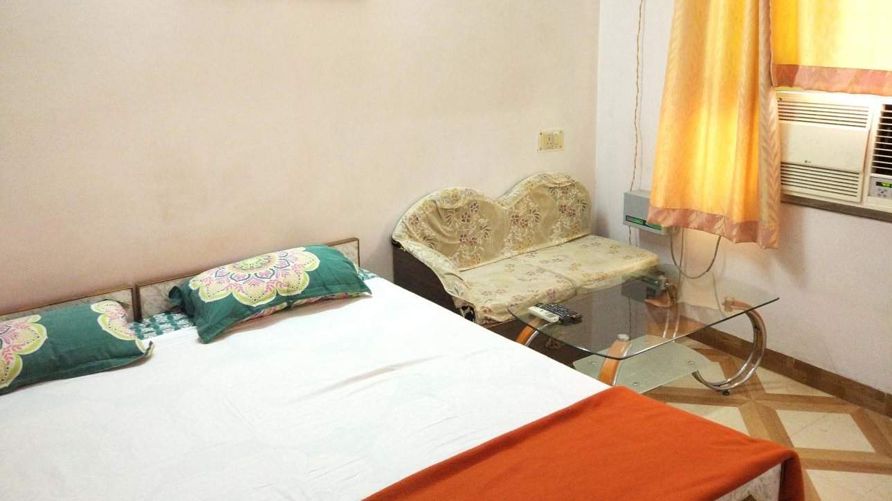 For clean and comfy on a budget, stay at the gay friendly Kesher guesthouse in Varanasi