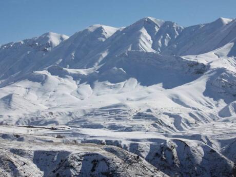 Gay travel to Iran - you might be surprised to know you can ski in Iran on the Alborz Mountains!