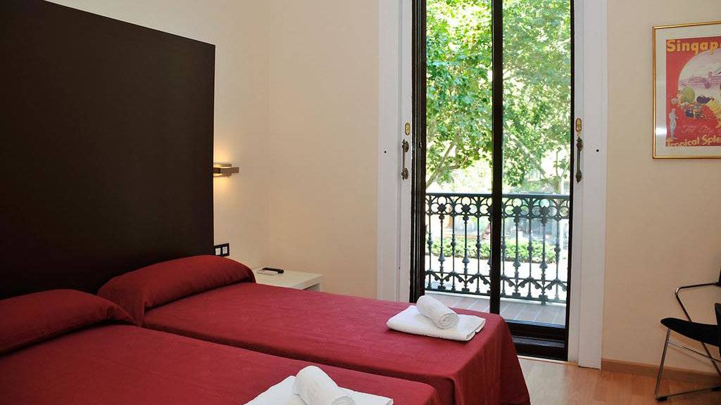 For a clean and comfortable gay friendly budget hotel in Barcelona, we love the Hotel Center Gran Via