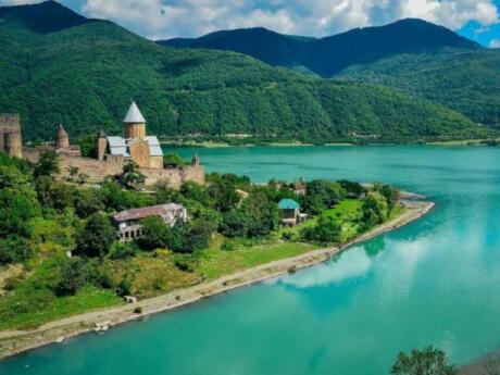 For a romantic feel, gay travellers will love pretending to be princesses at the pretty  Ananuri castle complex in Georgia