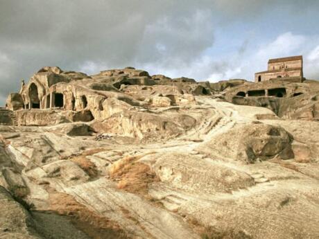 Uplistsikhe is a fascinating part of Georgia to visit as a day trip and explore a landscape that looks a bit like Mars!