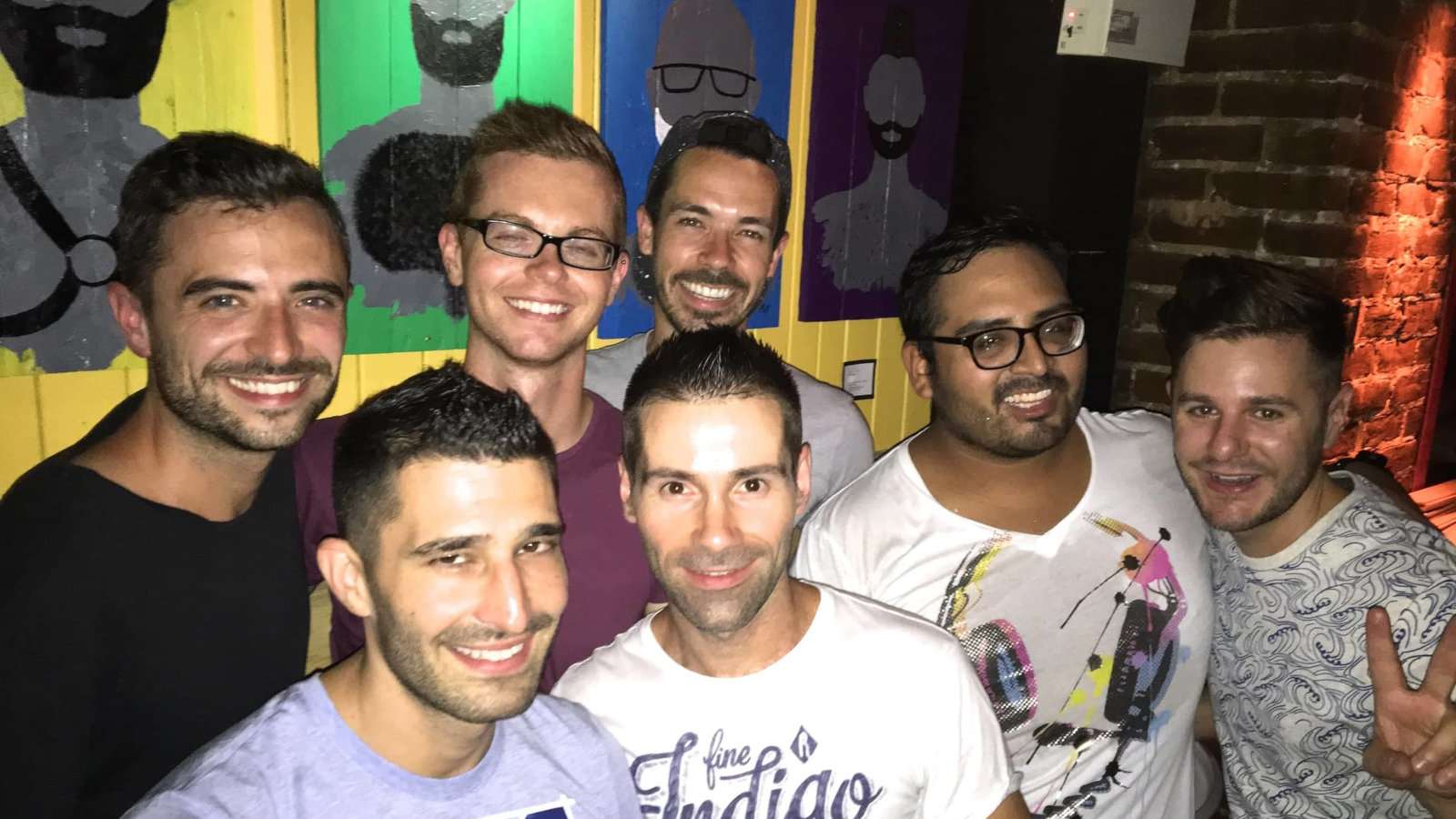 Gay guide Montreal gay bars