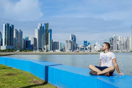 Avenida Balboa in Panama city offers great views of the skyline