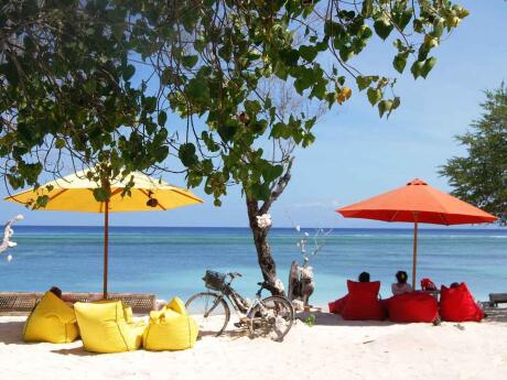 The exile is a cool beach bar great for sunset on the west side of Gili Trawangan