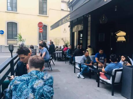 La Ruche is Lyon's oldest and most famous gay bar with the best outdoor terrace vibe in the whole city