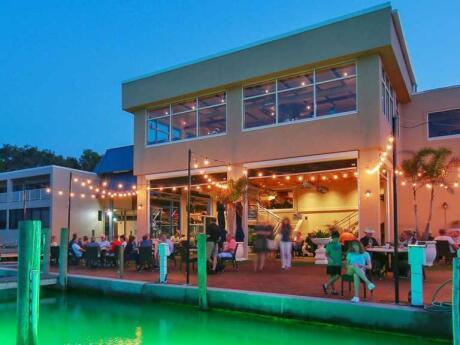 The Drydock Waterfront Grill is our favourite place for fresh seafood in Sarasota