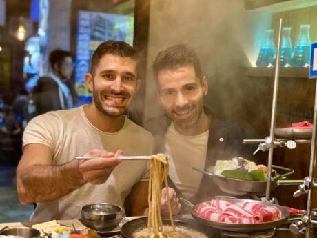 Hot Pot meals in Taiwan are yummy and fun to eat, especially with a few friends