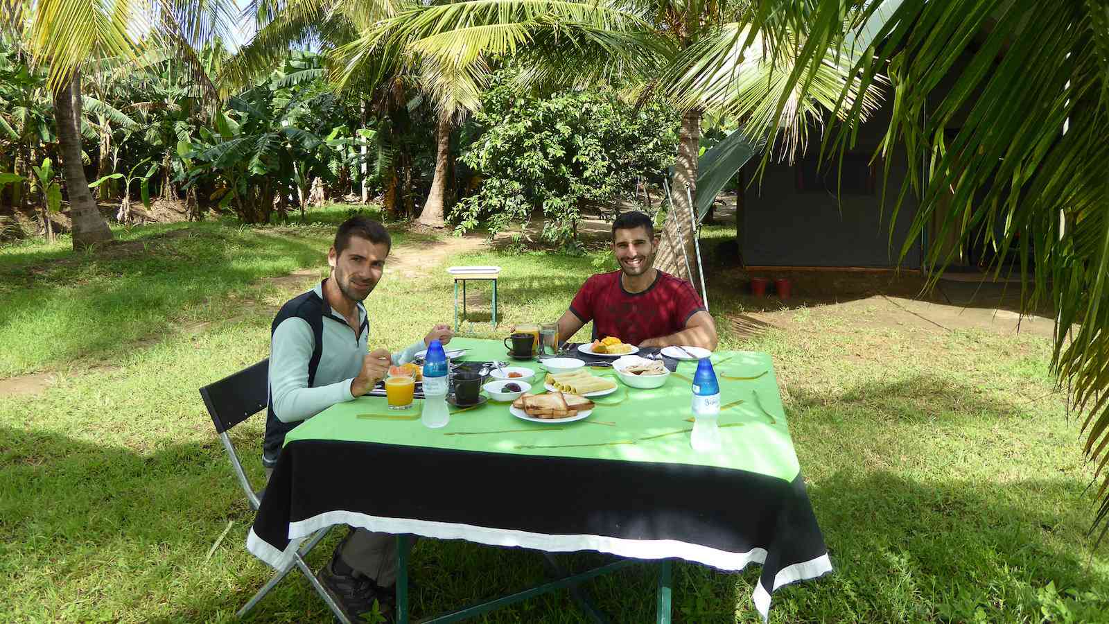 Master Campers include delicious meals as part of their all-inclusive safari in Udawalawe