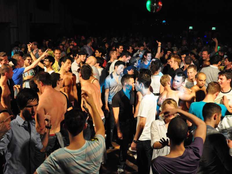 Boyahkasha is an epic gay dance party that takes place sporadically in Zurich