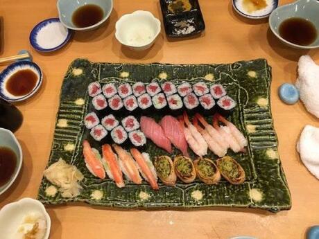 Sushitei Hikarimachi was our favorite spot for delicious sushi, sashimi and tempura in Hiroshima